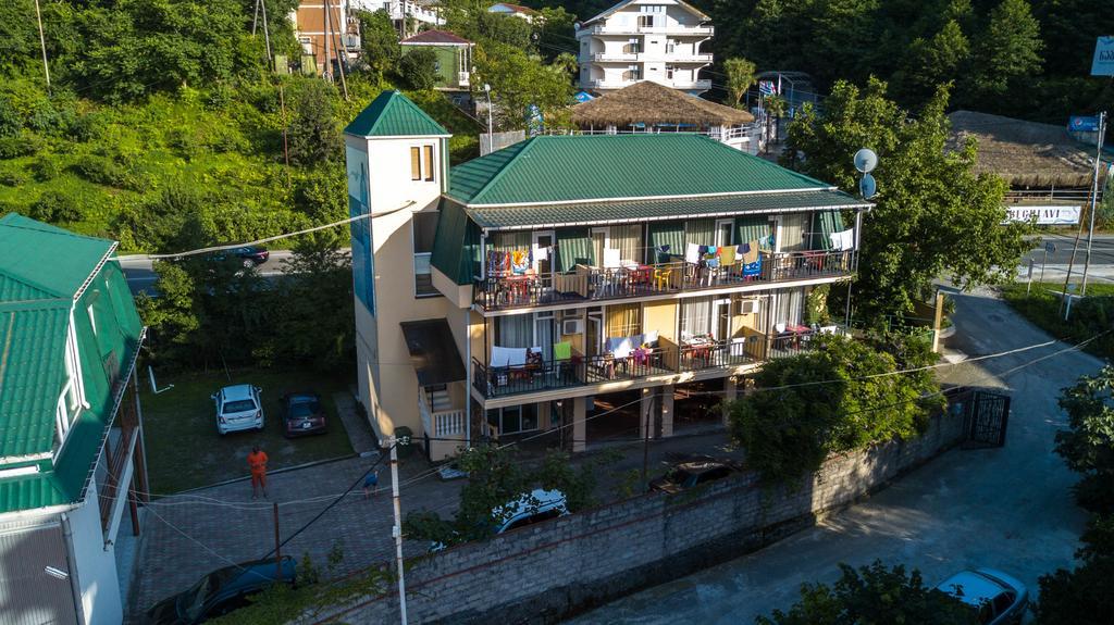 Green Hotel Kvariati Ngoại thất bức ảnh