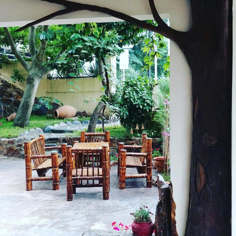 Green Hotel Kvariati Ngoại thất bức ảnh